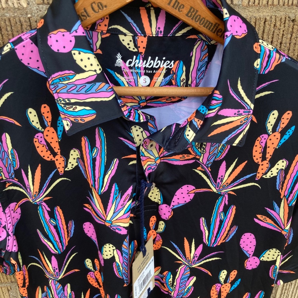 Chubbies Golf Polo 2.0 Mens Small Neon Desert Performance Cactus Print Shirt